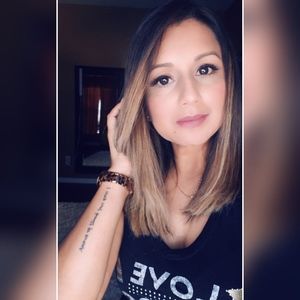 Meet your Posher, Veronica